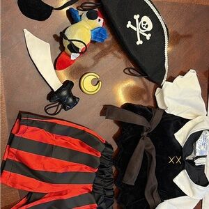 Build-A-Bear Pirate Adventure Set - Black, Red, White